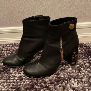 Stella McCartney Animal Print Heeled Booties Black Ankle Boots EU 38